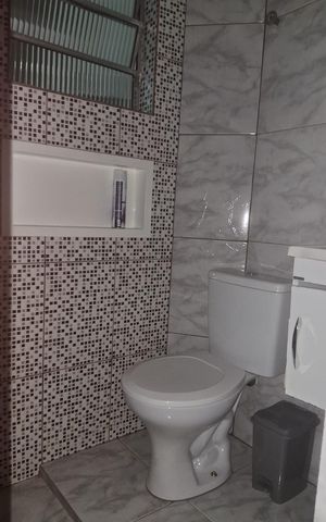 Casa para alugar com 40m², 1 quarto e sem vaga Casa para alugar com 40m², 1 quarto e sem vagaBanheiro