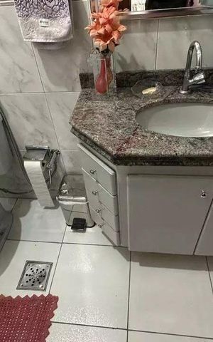 Casa à venda com 275m², 6 quartos e 4 vagas