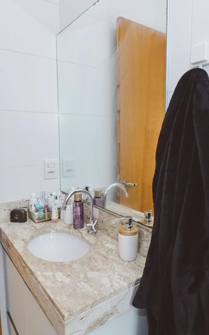 Apartamento à venda com 100m², 3 quartos e 2 vagas Apartamento à venda com 100m², 3 quartos e 2 vagasBanheiro da Suíte