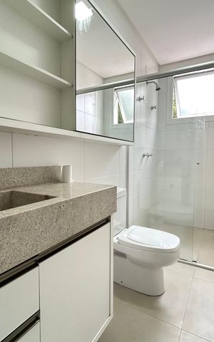 Apartamento para alugar com 129m², 3 quartos e 2 vagasBanheiro suíte 