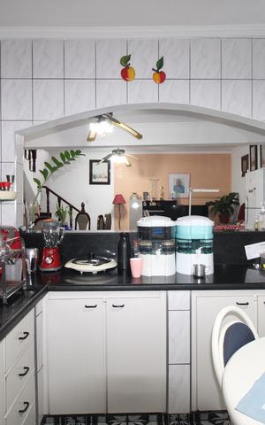 Casa à venda com 273m², 3 quartos e 2 vagasCozinha