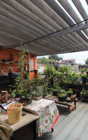 Casa à venda com 273m², 3 quartos e 2 vagasVaranda