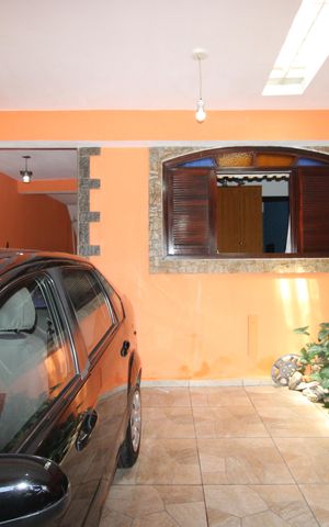 Casa à venda com 273m², 3 quartos e 2 vagasGaragem