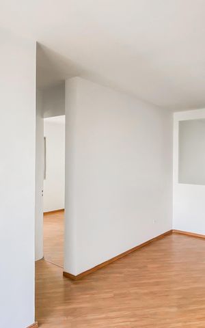 Apartamento à venda com 52m², 2 quartos e 1 vaga Apartamento à venda com 52m², 2 quartos e 1 vagaSala