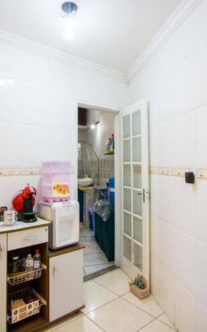 Casa à venda com 283m², 2 quartos e 3 vagas Casa à venda com 283m², 2 quartos e 3 vagasCozinha