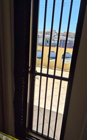 Casa à venda com 242m², 3 quartos e 2 vagas Casa à venda com 242m², 3 quartos e 2 vagasCorredor