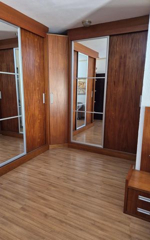 Casa à venda com 242m², 3 quartos e 2 vagas Casa à venda com 242m², 3 quartos e 2 vagasQuarto 3