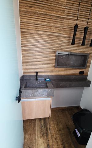 Casa à venda com 242m², 3 quartos e 2 vagas Casa à venda com 242m², 3 quartos e 2 vagasLavabo