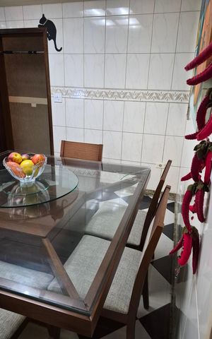 Casa à venda com 242m², 3 quartos e 2 vagas Casa à venda com 242m², 3 quartos e 2 vagasCozinha