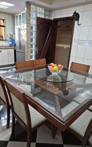 Casa à venda com 242m², 3 quartos e 2 vagas Casa à venda com 242m², 3 quartos e 2 vagasCozinha