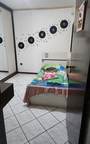Casa à venda com 242m², 3 quartos e 2 vagas Casa à venda com 242m², 3 quartos e 2 vagasQuarto 1