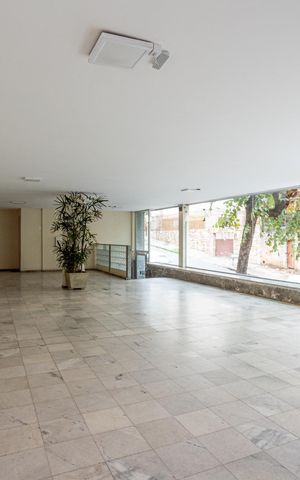 Apartamento para alugar com 77m², 3 quartos e 1 vaga Apartamento para alugar com 77m², 3 quartos e 1 vagaHall de entrada