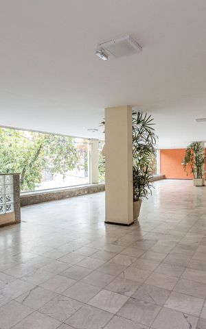 Apartamento para alugar com 77m², 3 quartos e 1 vaga Apartamento para alugar com 77m², 3 quartos e 1 vagaHall de entrada