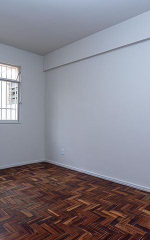 Apartamento para alugar com 77m², 3 quartos e 1 vaga Apartamento para alugar com 77m², 3 quartos e 1 vagaSala