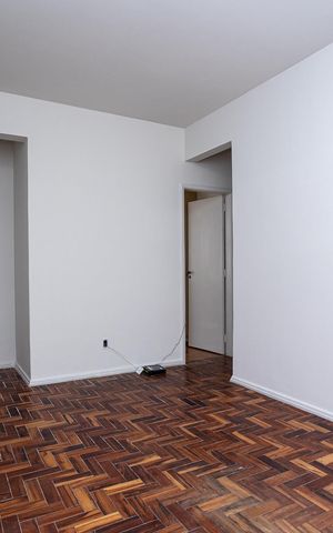 Apartamento para alugar com 77m², 3 quartos e 1 vaga Apartamento para alugar com 77m², 3 quartos e 1 vagaSala