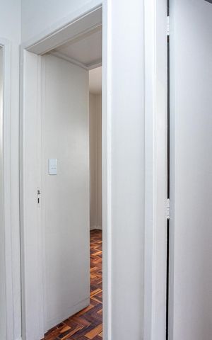 Apartamento para alugar com 77m², 3 quartos e 1 vaga Apartamento para alugar com 77m², 3 quartos e 1 vagaBanheiro Corredor