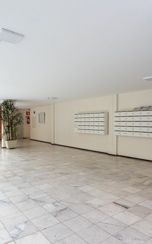 Apartamento para alugar com 77m², 3 quartos e 1 vaga Apartamento para alugar com 77m², 3 quartos e 1 vagaHall de entrada