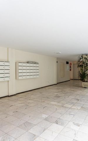 Apartamento para alugar com 77m², 3 quartos e 1 vaga Apartamento para alugar com 77m², 3 quartos e 1 vagaHall de entrada