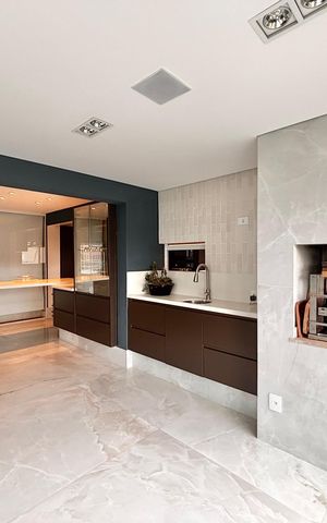 Apartamento à venda com 260m², 4 quartos e 2 vagas Apartamento à venda com 260m², 4 quartos e 2 vagasChurrasqueira