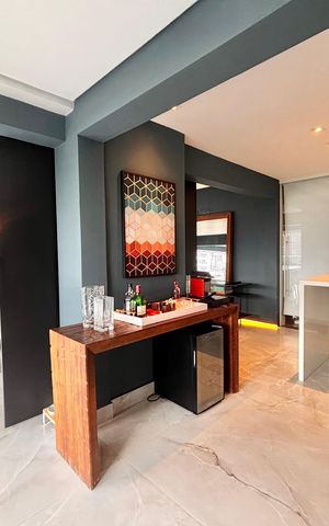 Apartamento à venda com 260m², 4 quartos e 2 vagas Apartamento à venda com 260m², 4 quartos e 2 vagasÁrea gourmet
