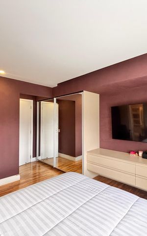 Apartamento à venda com 260m², 4 quartos e 2 vagas Apartamento à venda com 260m², 4 quartos e 2 vagasSuite 1