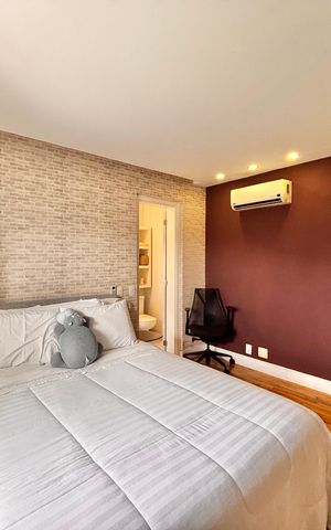Apartamento à venda com 260m², 4 quartos e 2 vagas Apartamento à venda com 260m², 4 quartos e 2 vagasSuite 1
