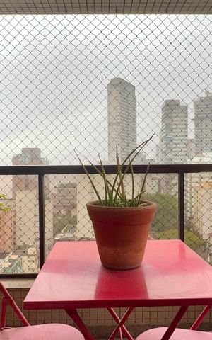 Apartamento à venda com 173m², 3 quartos e 3 vagasVaranda