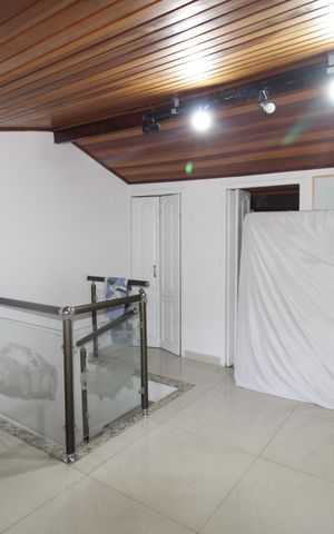 Casa de condomínio à venda com 72m², 3 quartos e 2 vagasQuarto 1