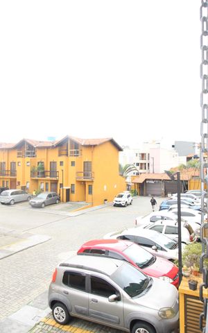 Casa de condomínio à venda com 72m², 3 quartos e 2 vagasQuarto 2 - Varanda