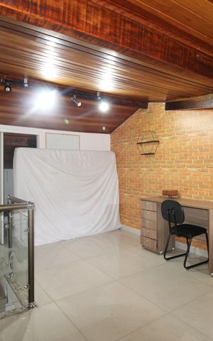 Casa de condomínio à venda com 72m², 3 quartos e 2 vagasQuarto 1
