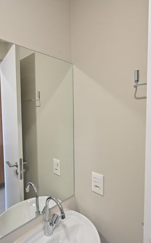 Apartamento à venda com 130m², 3 quartos e 2 vagasBanheiro de Serviço