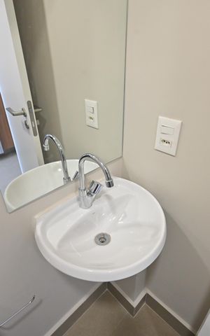 Apartamento à venda com 130m², 3 quartos e 2 vagasBanheiro de Serviço