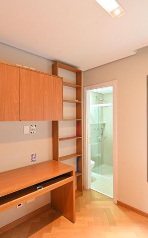 Apartamento à venda com 130m², 3 quartos e 2 vagasSuíte 3
