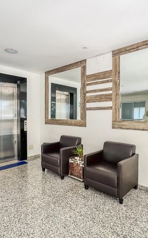 Apartamento para alugar com 118m², 3 quartos e 2 vagas Apartamento para alugar com 118m², 3 quartos e 2 vagasÁrea Comum - Hall Social