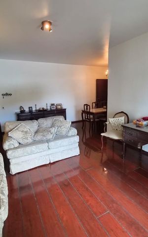 Apartamento à venda com 150m², 4 quartos e 2 vagas Apartamento à venda com 150m², 4 quartos e 2 vagasSala