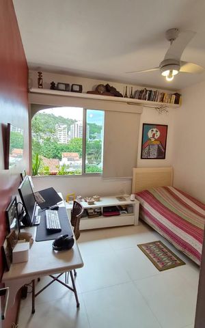 Apartamento à venda com 150m², 4 quartos e 2 vagas Apartamento à venda com 150m², 4 quartos e 2 vagasQuarto