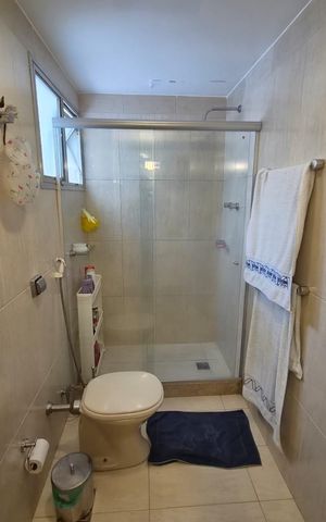 Apartamento à venda com 150m², 4 quartos e 2 vagas Apartamento à venda com 150m², 4 quartos e 2 vagasBanheiro da suíte