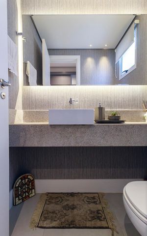 Apartamento à venda com 178m², 3 quartos e 3 vagas Apartamento à venda com 178m², 3 quartos e 3 vagasLavabo