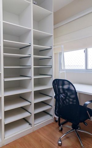 Apartamento à venda com 178m², 3 quartos e 3 vagas Apartamento à venda com 178m², 3 quartos e 3 vagasSuíte 1 - Closet