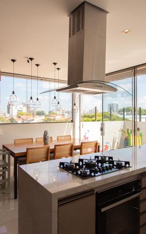 Apartamento à venda com 124m², 3 quartos e 2 vagas Apartamento à venda com 124m², 3 quartos e 2 vagasCozinha