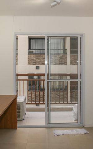 Apartamento à venda com 27m², 1 quarto e sem vaga Apartamento à venda com 27m², 1 quarto e sem vagaSala