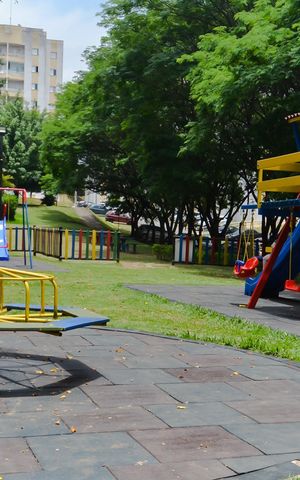 Apartamento para alugar com 60m², 2 quartos e 1 vagaÁrea comum - Playground