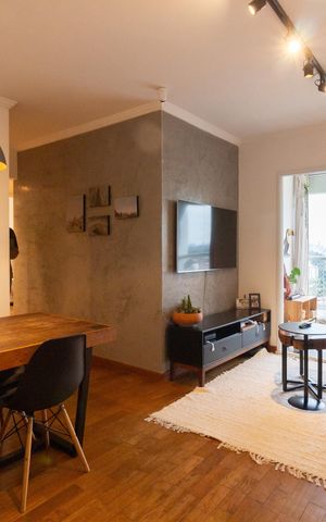 Apartamento à venda com 74m², 3 quartos e 2 vagas Apartamento à venda com 74m², 3 quartos e 2 vagasSala