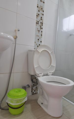 Casa de condomínio à venda com 90m², 3 quartos e 1 vagaBanheiro do Quarto Suíte