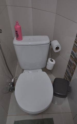 Casa de condomínio à venda com 90m², 3 quartos e 1 vagaLavabo