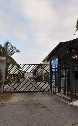 Casa de condomínio à venda com 90m², 3 quartos e 1 vagaFachada