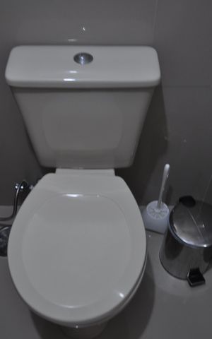 Casa de condomínio à venda com 90m², 3 quartos e 1 vagaBanheiro Social
