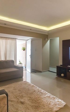 Casa para alugar com 299m², 3 quartos e 2 vagas Casa para alugar com 299m², 3 quartos e 2 vagasSala