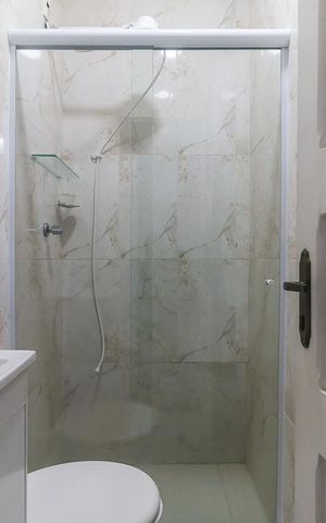 Casa para alugar com 299m², 3 quartos e 2 vagas Casa para alugar com 299m², 3 quartos e 2 vagasBanheiro de Serviço