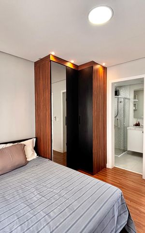 Casa de condomínio à venda com 300m², 3 quartos e 2 vagas Casa de condomínio à venda com 300m², 3 quartos e 2 vagasSuíte 2
